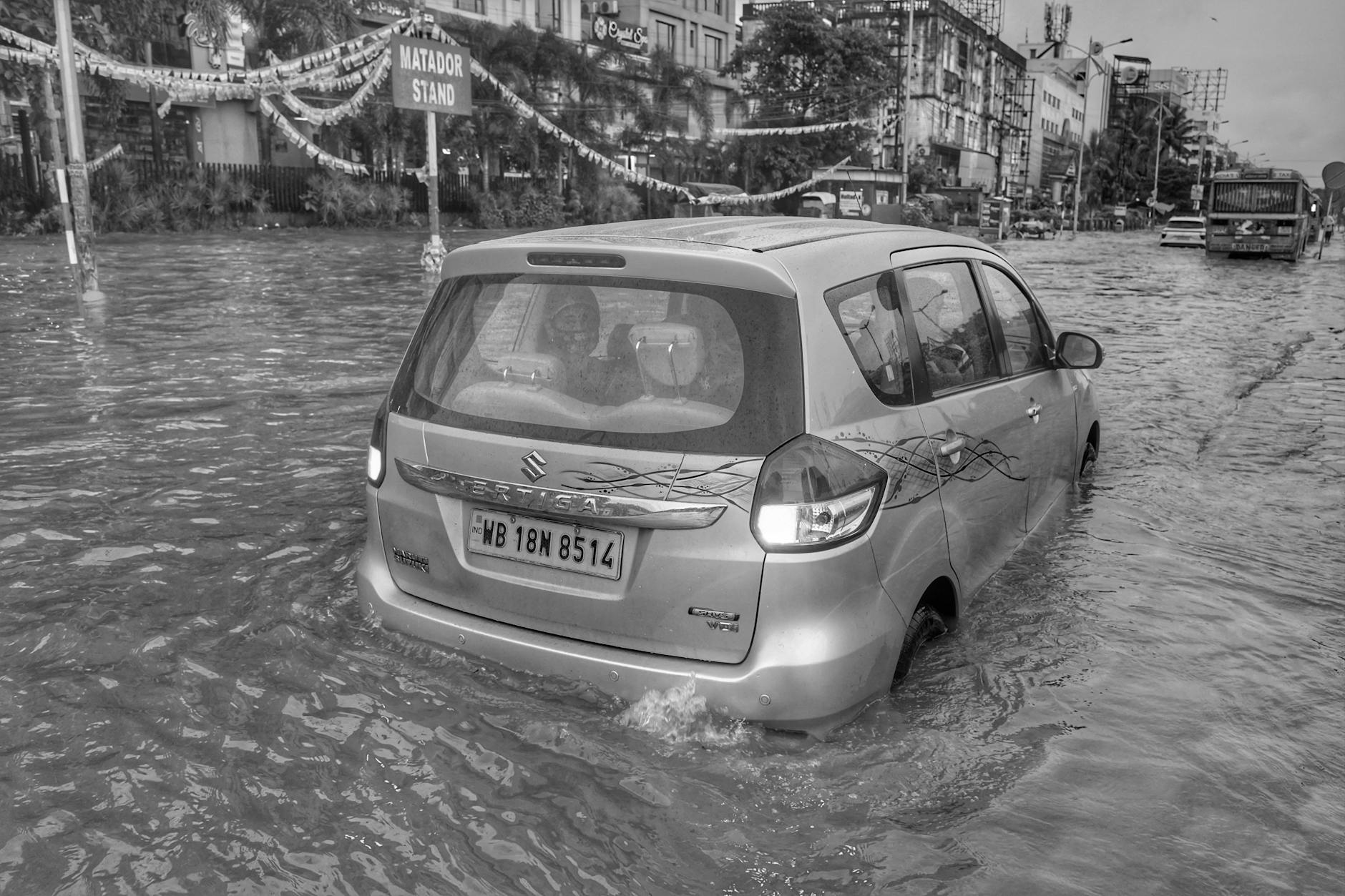 침수차 자차 보험 보상 범위 및 보험 미가입 시 지자체 지원 확인 팁