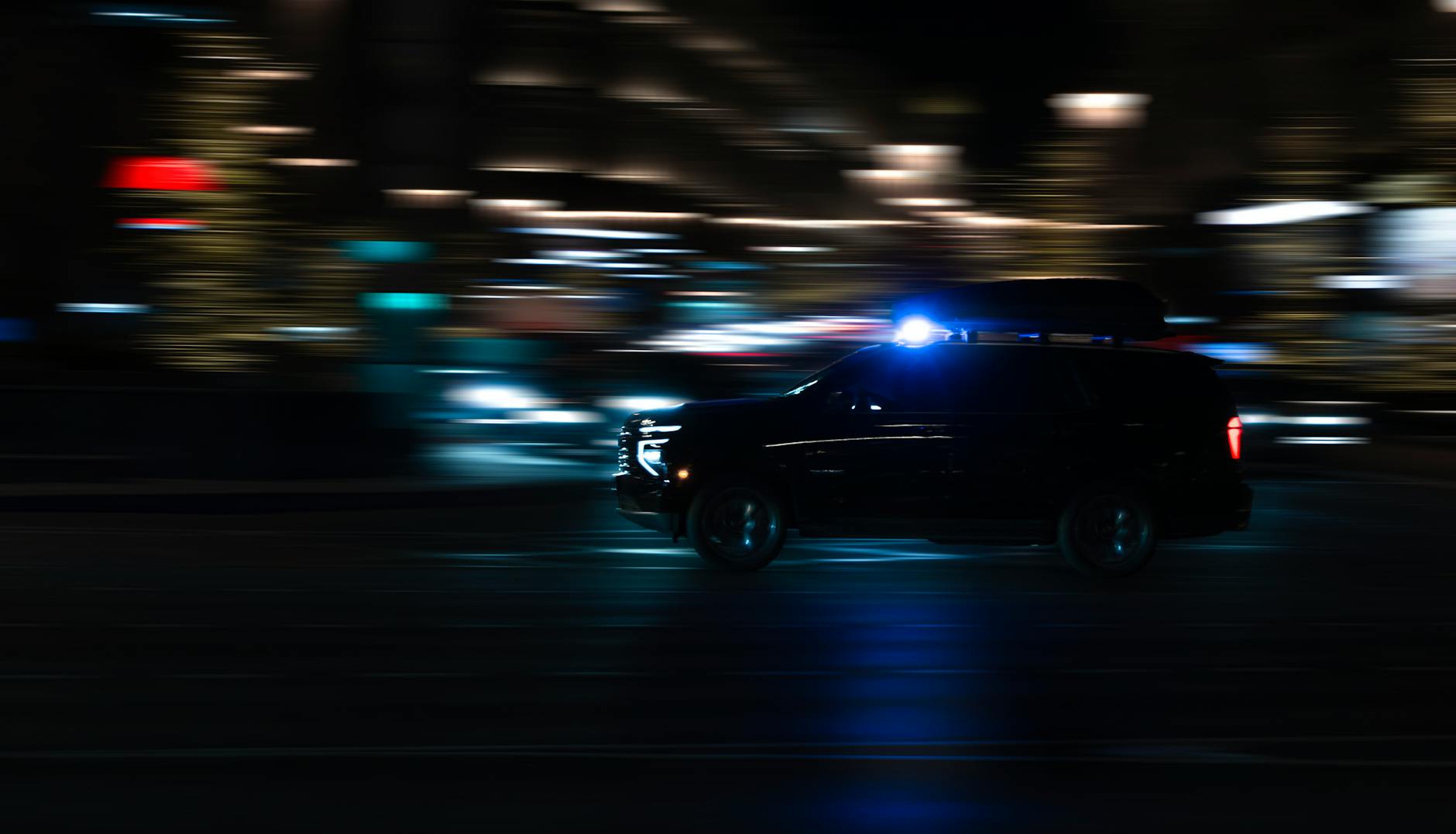 야간 스텔스 차량 단속 기준 및 오토 라이트 감도 설정 매뉴얼 가이드