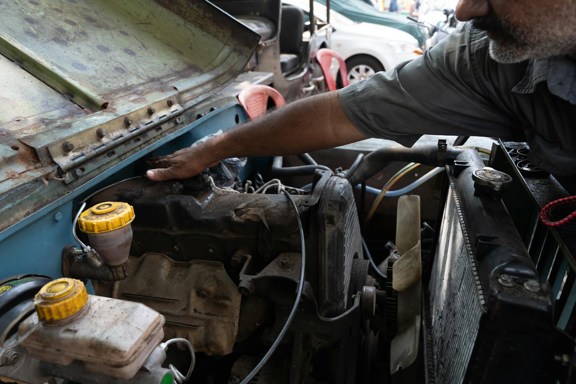 엔진오일 누유 방지제 효과 및 가스켓 수리 비용 견적 비교 매뉴얼 팁