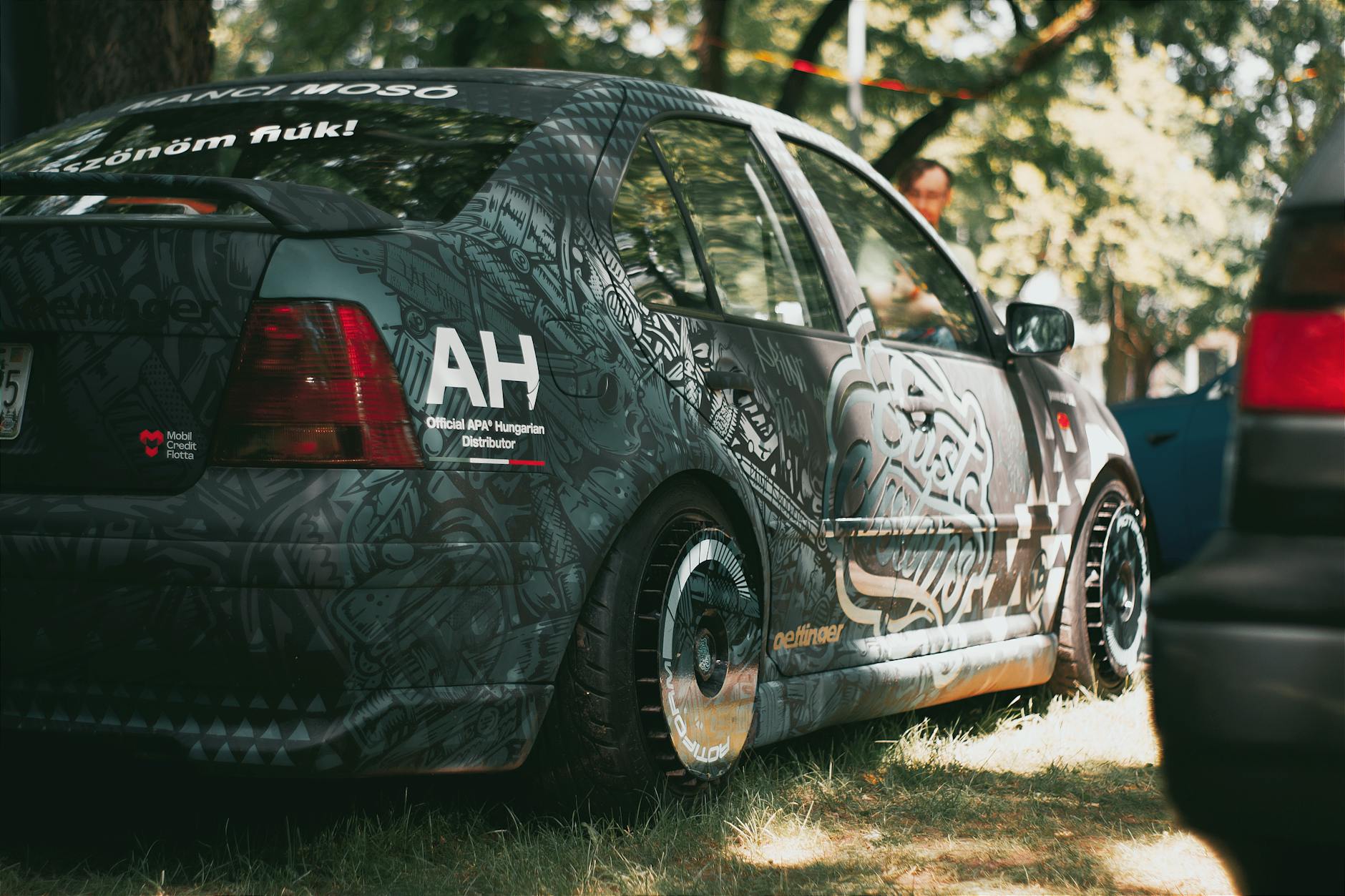 내 차 커스텀 전체 랩핑 가격 및 제거 시 도장 손상 주의사항 가이드